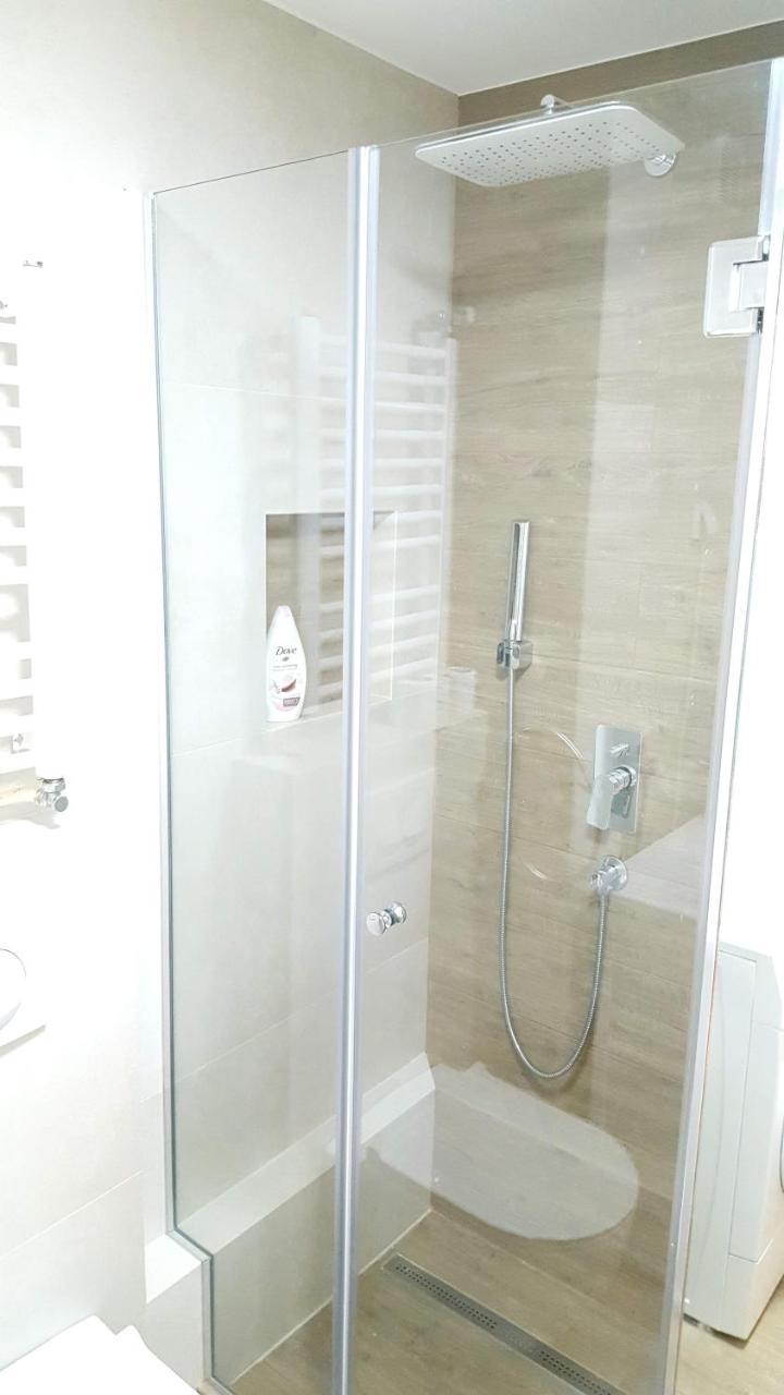 בלגרד Arena Relax Apartman מראה חיצוני תמונה